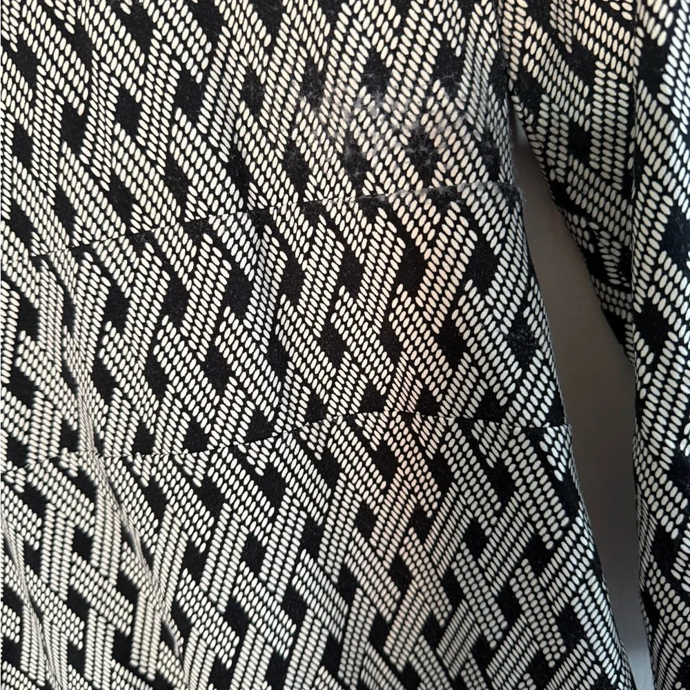 Talbots Black and White Geometric Dress Size M - Picture 4 of 4